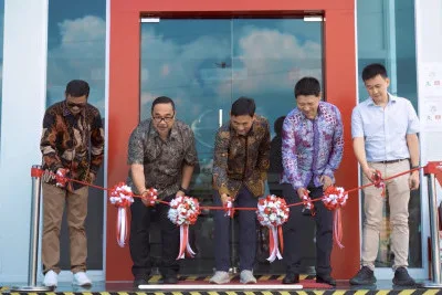 Perkuat Jaringan, Hino Resmikan Dealer 3S Baru di Sleman Yogyakarta