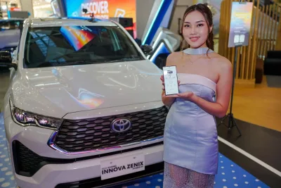 Kijang Innova Zenix Dapat Pembaruan & Teknologi T Intouch Terbaru
