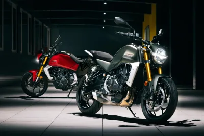 Moto Guzzi The Trip: Mesin Parallel-Twin 48 HP, Ringan 180 Kg, Lengkap Ride-by-Wire