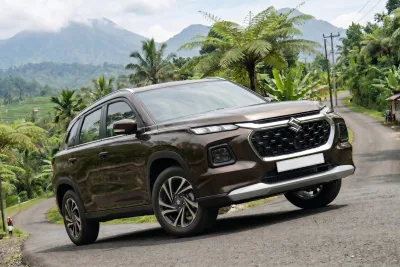 Suzuki Grand Vitara Hadapi Tanjakan Tanpa Hambatan Berarti
