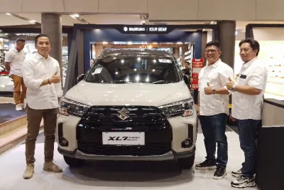 Suzuki XL7 Terbaru Hadir Serentak di 12 Kota