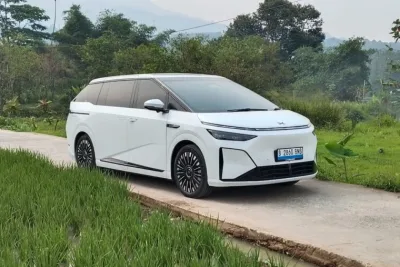 Kolaborasi Media: Menguji Kemewahan & Teknologi XPeng X9 Facelift di Salada Farmstay