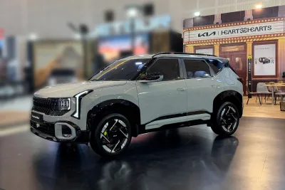 Kia Boyong The all-new Seltos dan Carens ke GIIAS Surabaya 2026