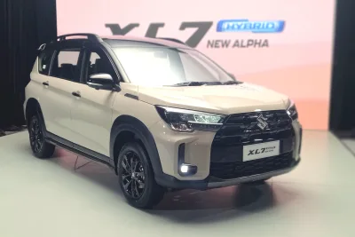 Hadirkan Tiga Varian Baru, Suzuki XL7 Hybrid Tampil Lebih Modern dan Serbaguna