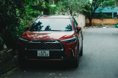 Toyota Corolla Cross Hybrid 2026, SUV yang Terlupakan di Bayang-bayang RAV4