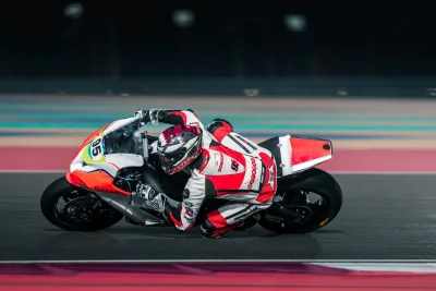 Superbike 196 MPH dengan Aero Panigale Tanpa Harga Bologna