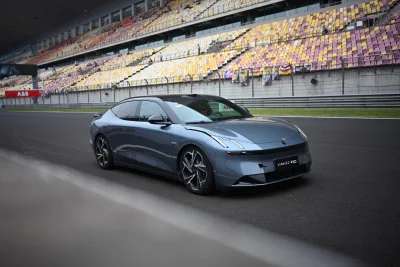 Xpeng Uji NGP VLA 2.0 di Paris, Saingan FSD Tesla di Eropa