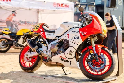 Yamaha XSR900: Roadster Middleweight yang Bikin 200 Horsepower Terasa Berlebihan