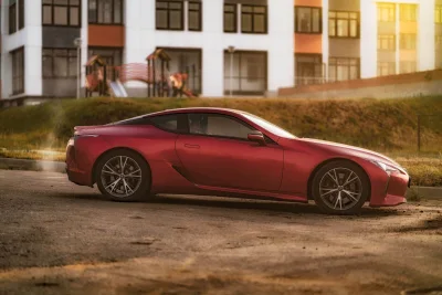 Lexus IS 500 V-8 472 HP, Pilihan Lain dari BMW M340i