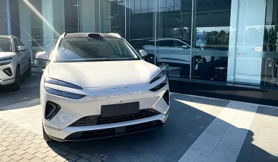 BYD Sealion 06 DM-i Mulai Tiba di Diler, Meluncur 26 Mei dengan Jarak Tempuh EV hingga 310 km