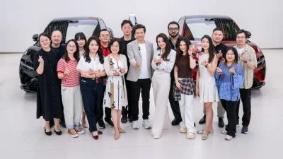 Xiaomi Founder Lei Jun Serahkan Enam YU7 GT kepada Pemilik Pertama