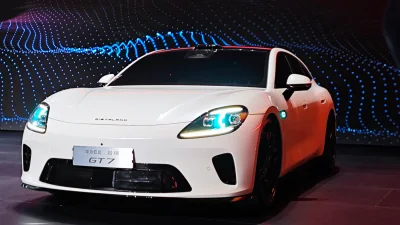 Huawei-GAC Aistaland GT7 Raih 10.000 Pemesanan dalam 5 Jam