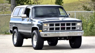 GMC Jimmy Baru Dikabarkan Kembali dengan Desain Retro Kotak untuk Lawan Bronco