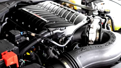 Ford Hancurkan Satu Mesin Baru Setiap Hari untuk Tingkatkan Kualitas
