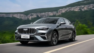 Geely Emgrand i-HEV Hybrid Sedan Meluncur di China Mulai Rp 209 Juta