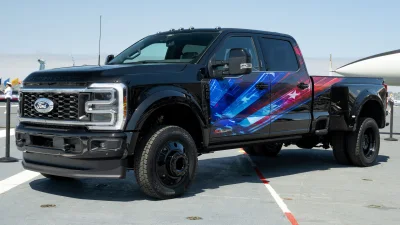 Ford Hadirkan Paket Proud to Honor untuk Super Duty, Truk Bertema Amerika