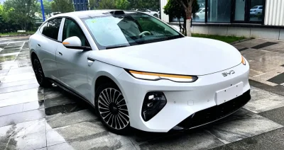 BYD Seal 08 Mulai Tiba di Diler Jelang Peluncuran 2 Juli di China