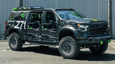 Custom Chevrolet Silverado dengan Pintu Tubular Siap Dilelang untuk Amal