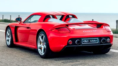 Porsche Carrera GT Guards Red Langka Dilelang, Harga Capai Rp50 Miliar