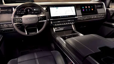 GMC Sierra 2027: Layar 60 Inci dan Mesin V8 Baru