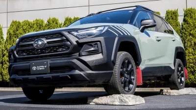 Toyota Tawarkan Upgrade Off-Road untuk RAV4 Generasi Kelima di Jepang
