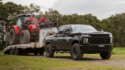 Chevrolet Silverado HD di Australia Dapat Paket Fifth-Wheel Hitch untuk Tarik 8.000 Kg