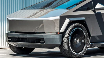 Velg Cybertruck Era Disko Ini Dibanderol Lebih dari Rp 117 Juta