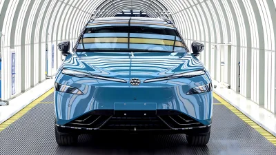 VW Pertimbangkan Jual Mobil Buatan China di Eropa, CFO Tak Setuju