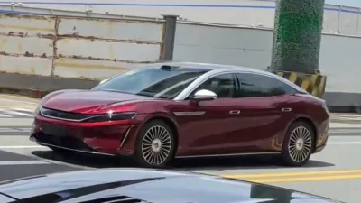 BYD Da Han Sedan Tanpa Kamuflase Terlihat di China, Jarak Tempuh 1.008 Km