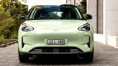 Ford Izinkan Geely Gunakan Jalur Perakitan di Valencia untuk Produksi Mobil Listrik