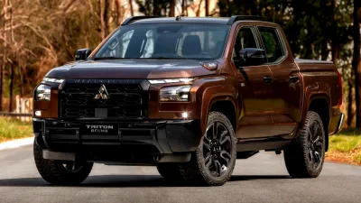 Mitsubishi Triton BF///MS: Edisi Khusus Brazil dengan Cat Cokelat dan Proyeksi Kuda