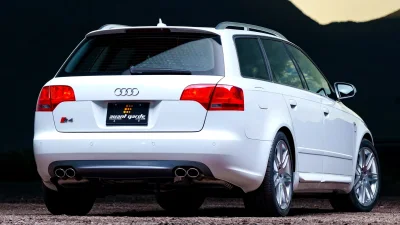 Audi S4 Avant 2008 dengan V8 Manual, Jarang Dipakai, tapi Ada Konsekuensi Mahal