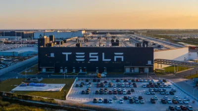 Tesla Bantah Kabar Pemisahan Bisnis China, Sebut Fake News