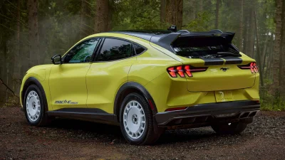 Ford Tarik 86.543 Mustang Mach-E karena Trim Longgar akibat Lem Belum Kering