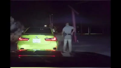 100 Mobil Blokir Interstate 75 untuk Burnout, BMW M3 Kabur 140 mph