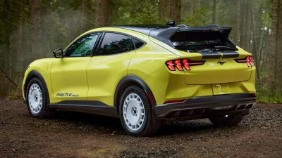 Penjualan EV Ford Anjlok Drastis pada Juli 2026