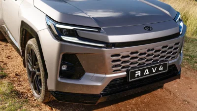 Toyota RAV4 Baru Jadi Lebih Premium di Afrika Selatan karena Tekanan China