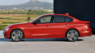 Remaja Pengemudi BMW 100 mph yang Tewaskan Dua Orang Dihukum 6 Bulan