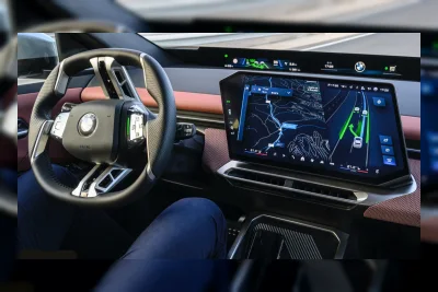 BMW Pertahankan Layar Sentuh, Hyundai dan VW Pilih Tombol Fisik