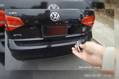 Polisi California Hentikan Pengemudi Jetta dengan Alat Sembunyi Pelat