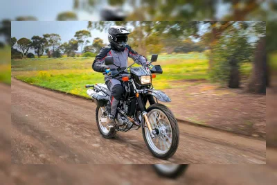 Suzuki DR650S: Motor Jepang yang Bikin Keandalan Terasa Tanpa Ribet