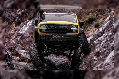 Tank 300 Hooke Trail Meluncur, Saingan Jeep Wrangler dengan As Hidup