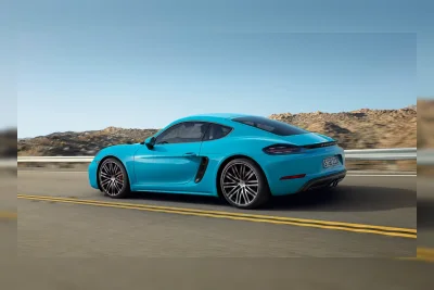 Porsche 718 Cayman Bekas 2023: Performa Setara Mobil Sport Baru