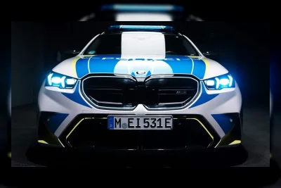 BMW M5 Touring Polisi: Satu Unit Khusus dengan Tenaga 717 Hp