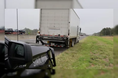 Razia Gabungan Empat Negara Bagian Periksa 568 Truk, 78 Sopir Dilarang Jalan
