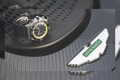 Breitling Tawarkan Jam Kustom untuk Pemilik Aston Martin Valhalla