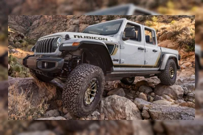 Jeep Gladiator 2027 Dapat Paket Ban 35 Inci, Makin Jago Off-Road