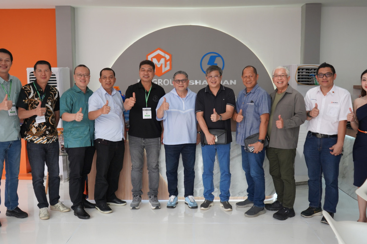 Booth MC Group Mendapat Kunjungan Istimewa Di Hari Ketiga Mining Indonesia 2025
