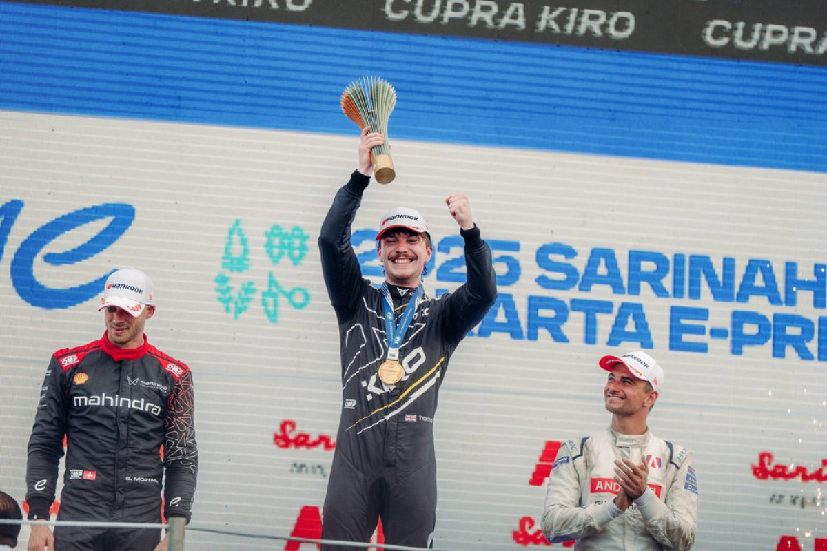 TAG Heuer Porsche Pecahkan Rekor terbaik di balapan individu dan jumlah lap tercepat terbanyak jelang Jakarta E-Prix