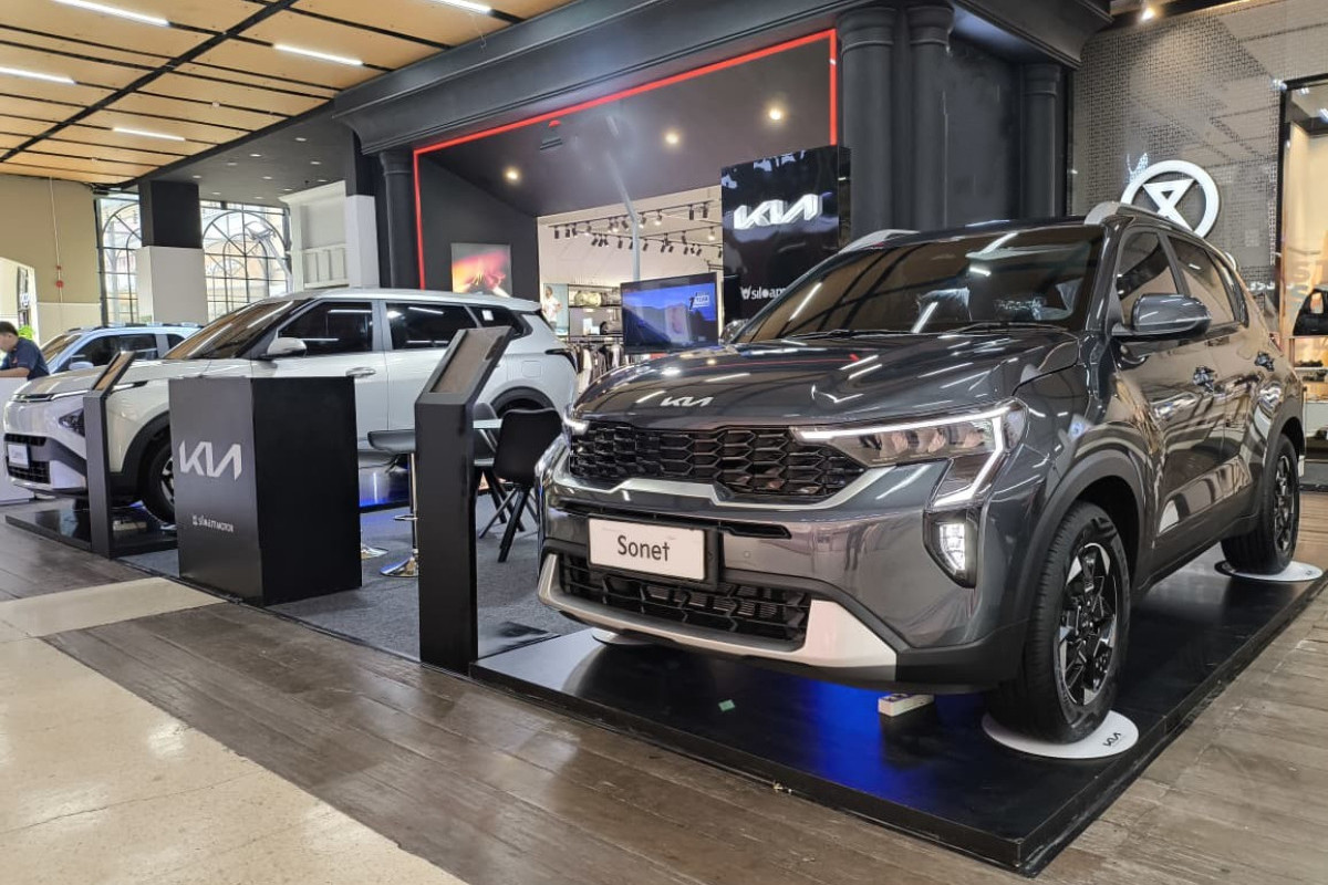 Kia Gelar Mall Exhibition di Bandung & Jakarta, Tampilkan All New Carens dan New Sonet